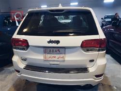 جیپ گراند شیرۆکی